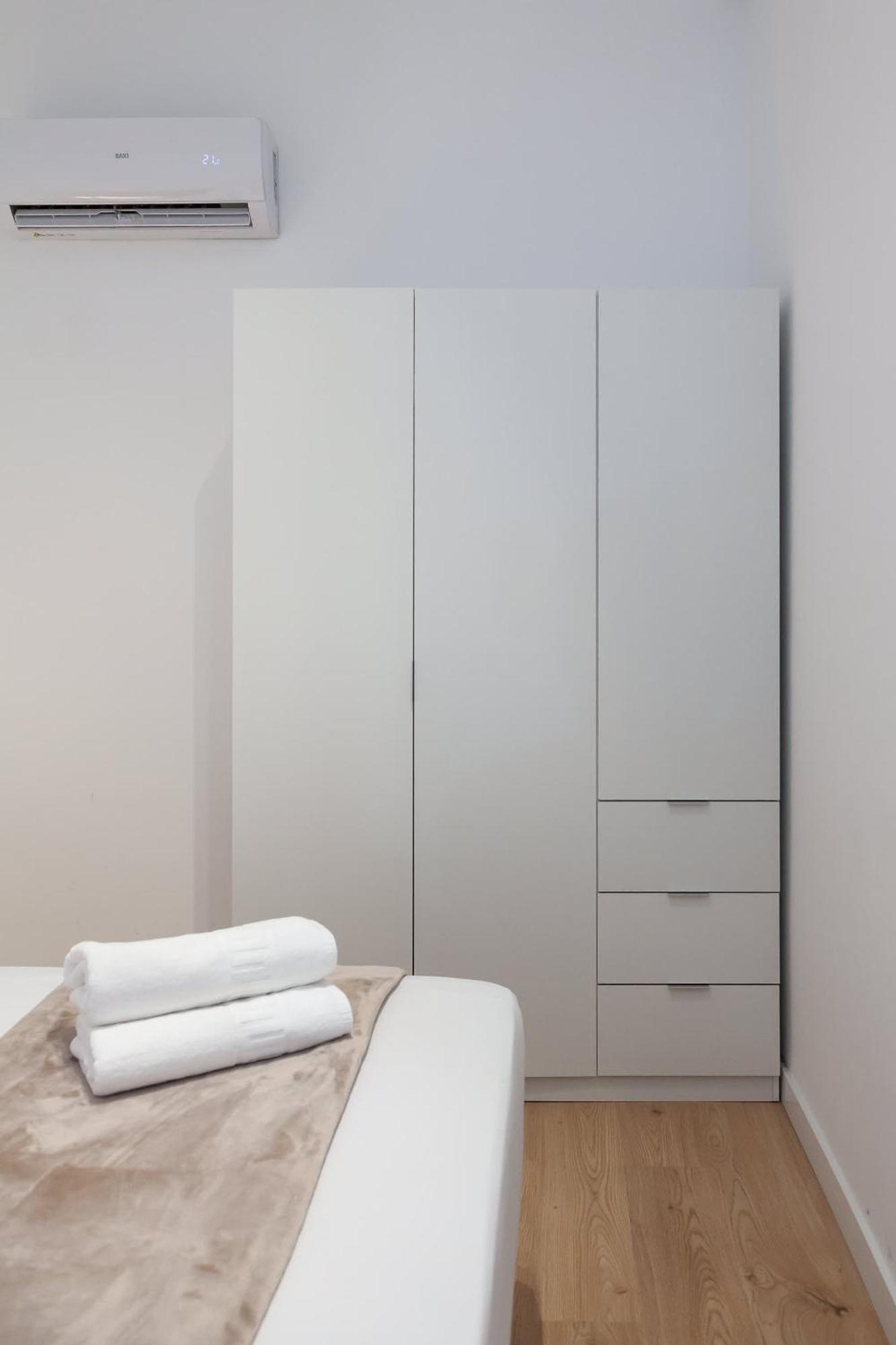 Cavallers By Unik Tarragona Exterior foto